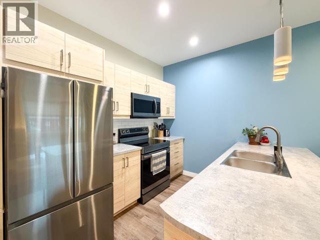 205-25 Gleaner Avenue, Whitehorse, Yukon  Y1A 0S4 - Photo 5 - 17741