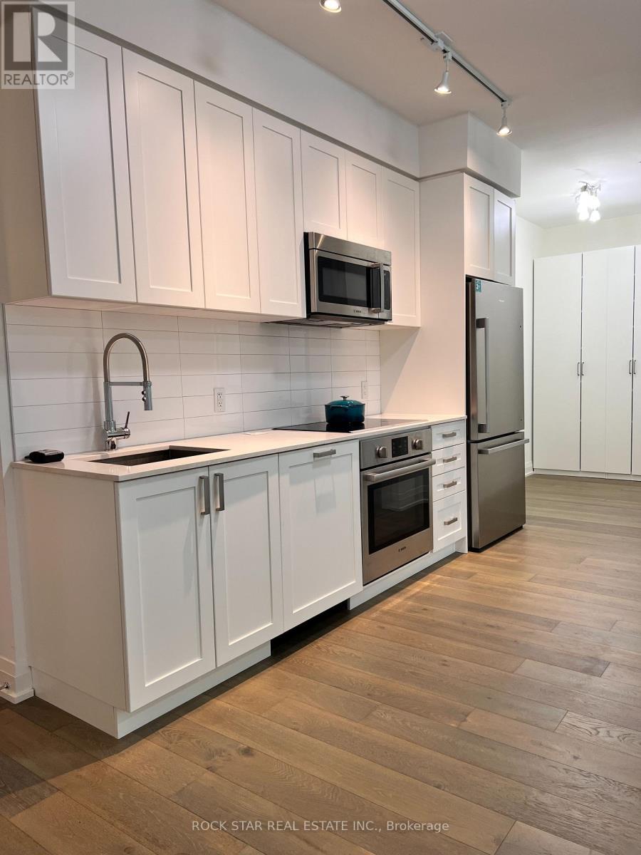 293 The Kingsway, Toronto, Ontario  M9A 3A8 - Photo 8 - W13863802