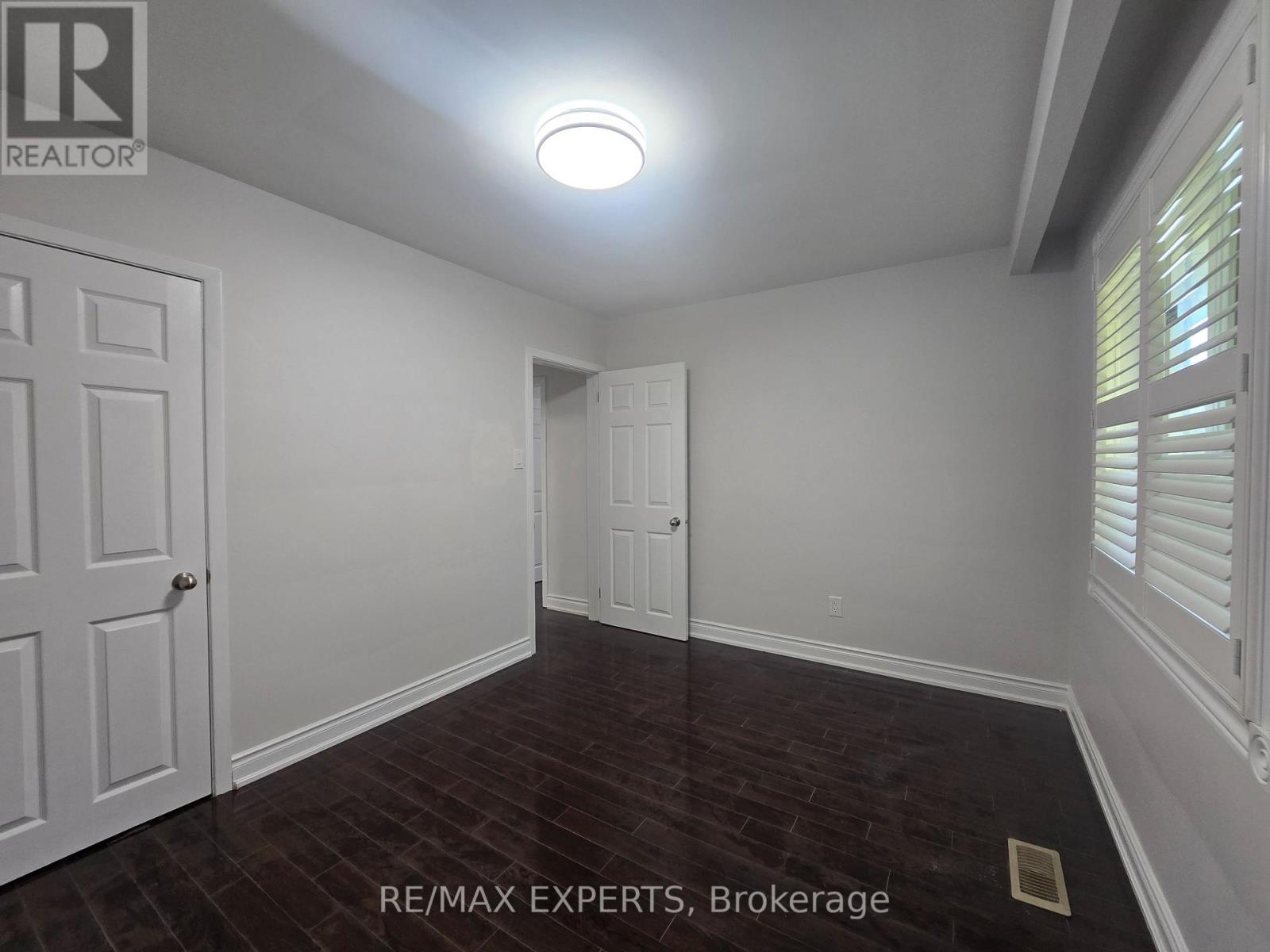 24 Roskell Crescent, Toronto (York University Heights), Ontario  M3J 1E1 - Photo 17 - W13863944