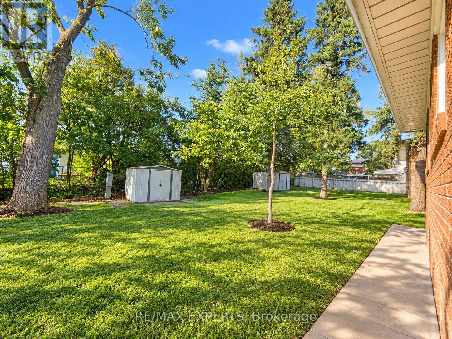 24 Roskell Crescent, Toronto (York University Heights), Ontario  M3J 1E1 - Photo 21 - W13863944