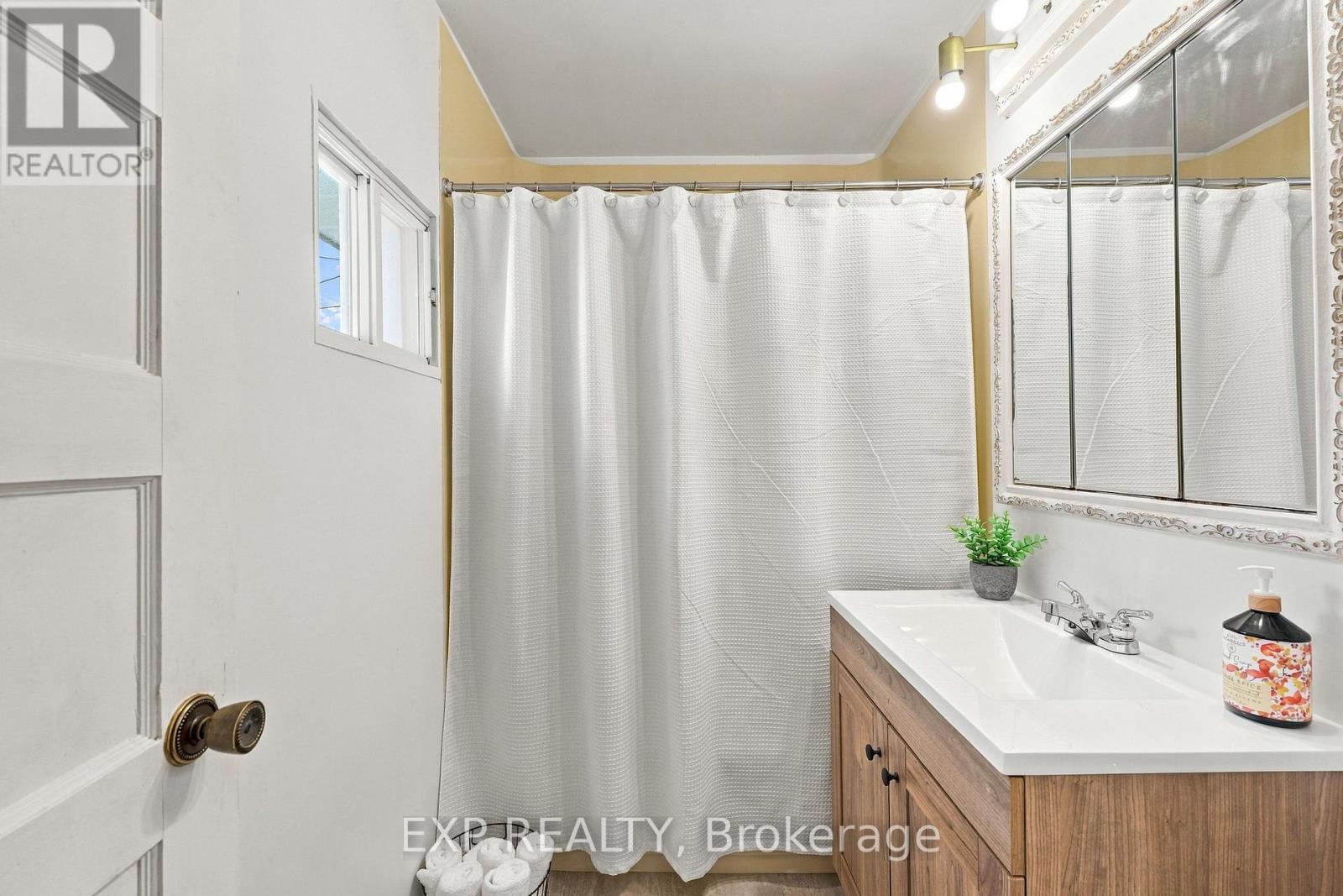 724 Mckellar Street, Peterborough, Ontario  K9J 1R3 - Photo 20 - X13864012