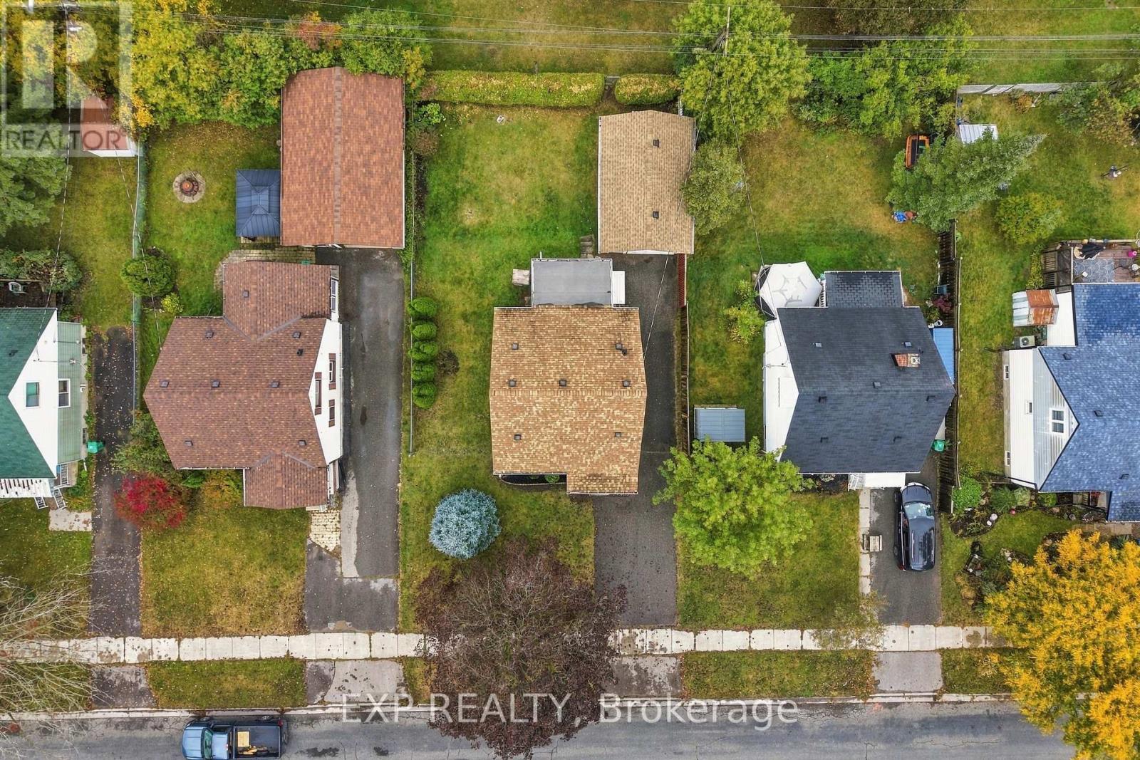 724 Mckellar Street, Peterborough, Ontario  K9J 1R3 - Photo 6 - X13864012