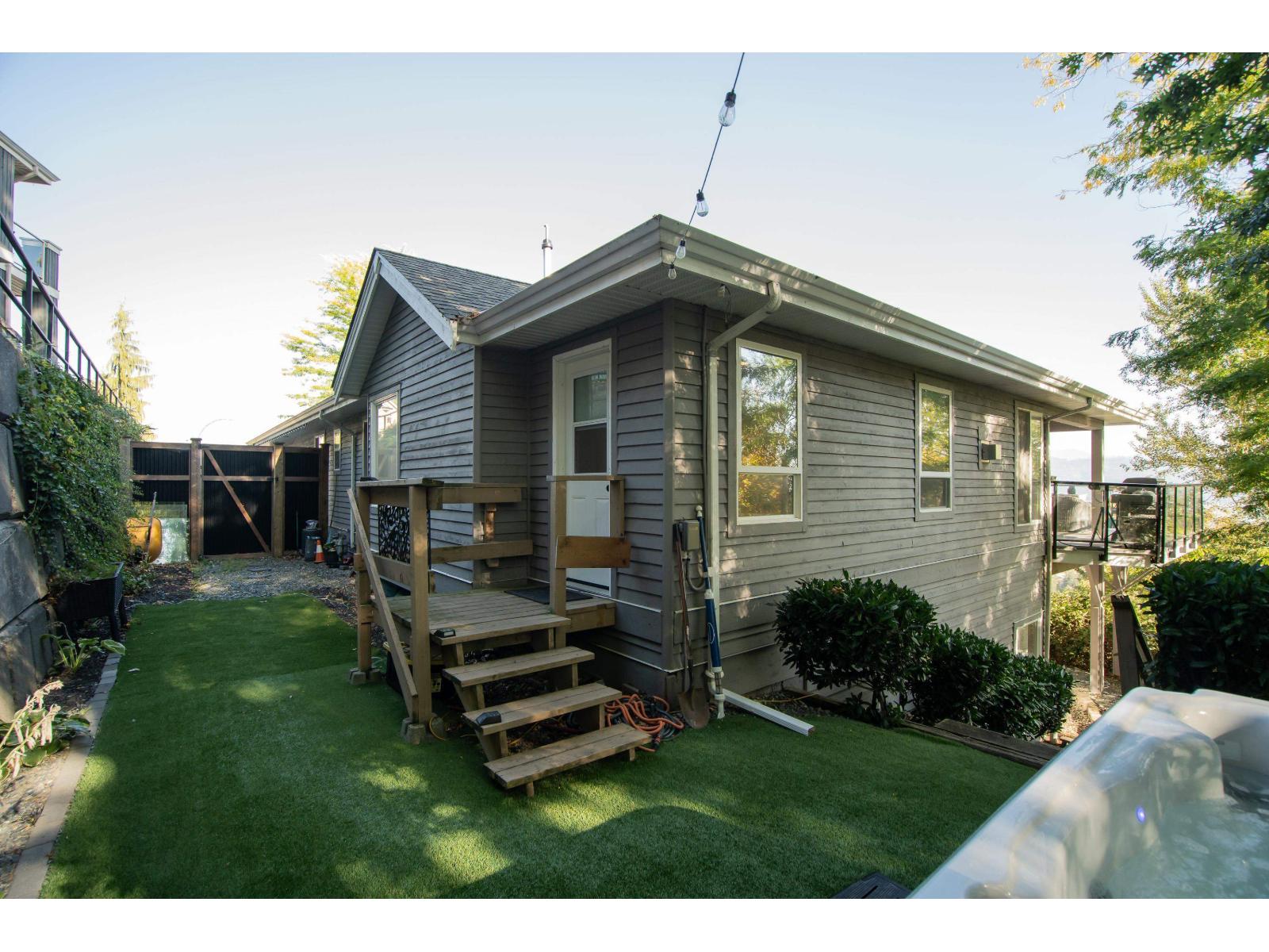 35942 EMPRESS DRIVE