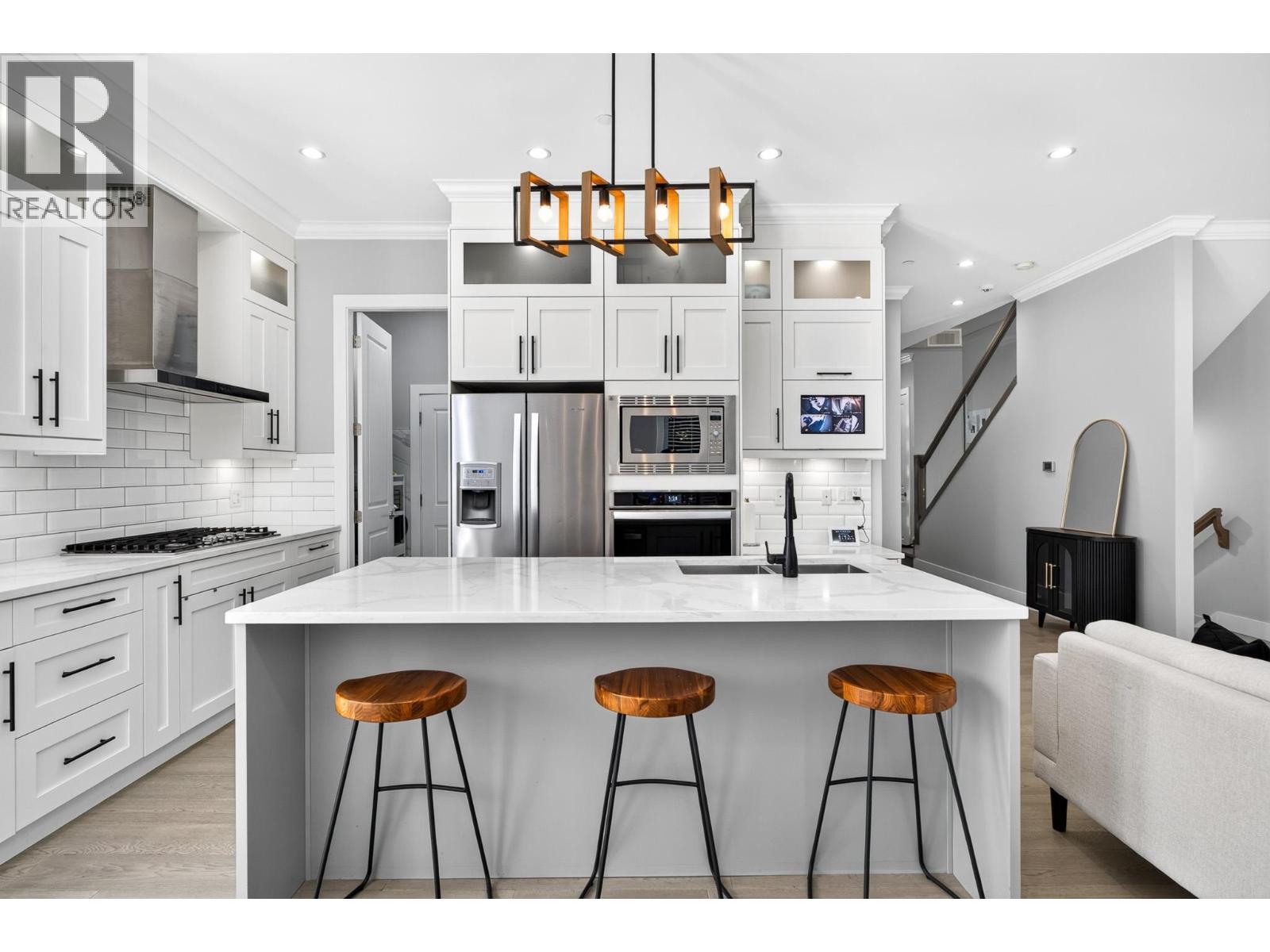 12080 193A STREET