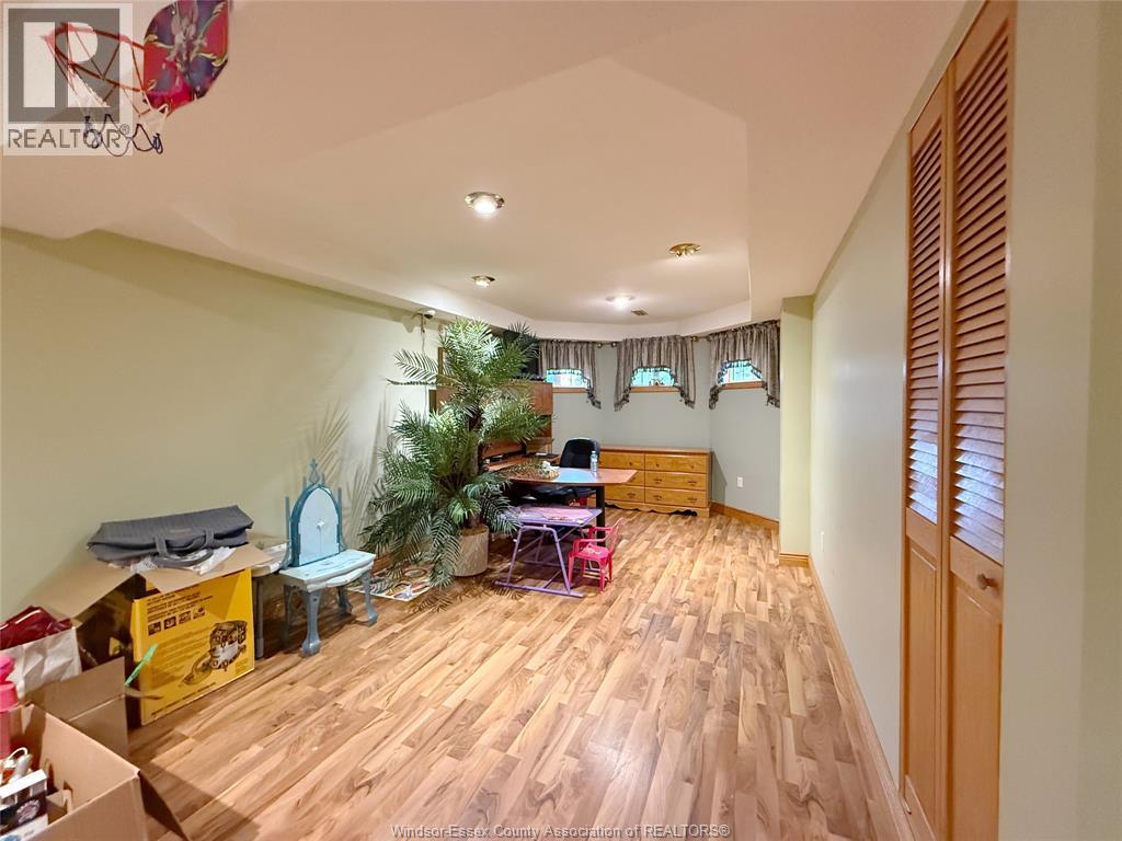 546 Compton Court, Windsor, Ontario  N9H 4P7 - Photo 14 - 26024521