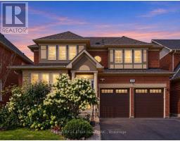 136 ROLLINGHILL ROAD, Richmond Hill, Ontario