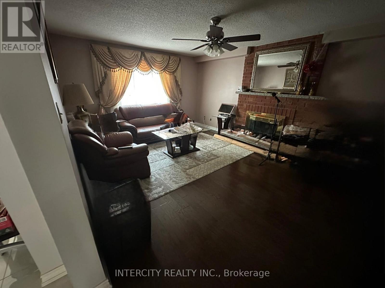 5112 Heritage Hills Boulevard, Mississauga, Ontario  L5R 2C6 - Photo 7 - W13794260