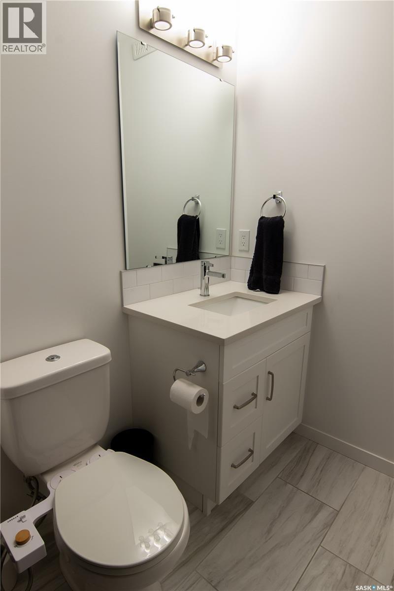 5148 Buckingham Drive E, Regina, Saskatchewan  S4V 3W2 - Photo 18 - SK050335