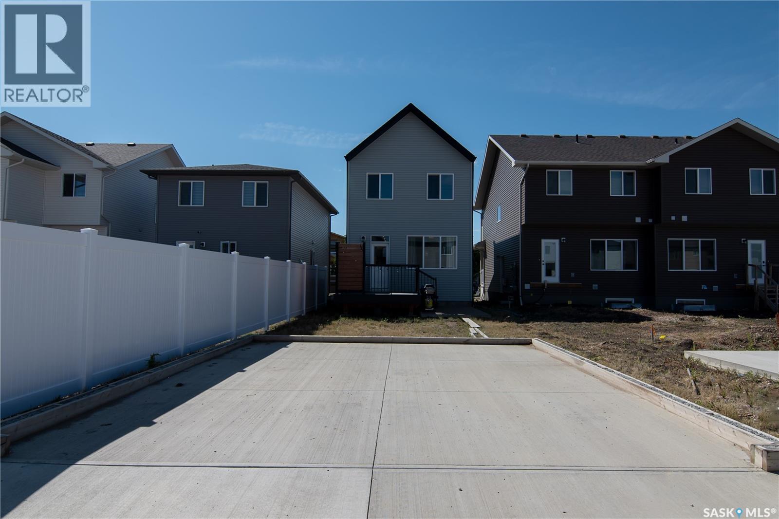 5148 Buckingham Drive E, Regina, Saskatchewan  S4V 3W2 - Photo 23 - SK050335
