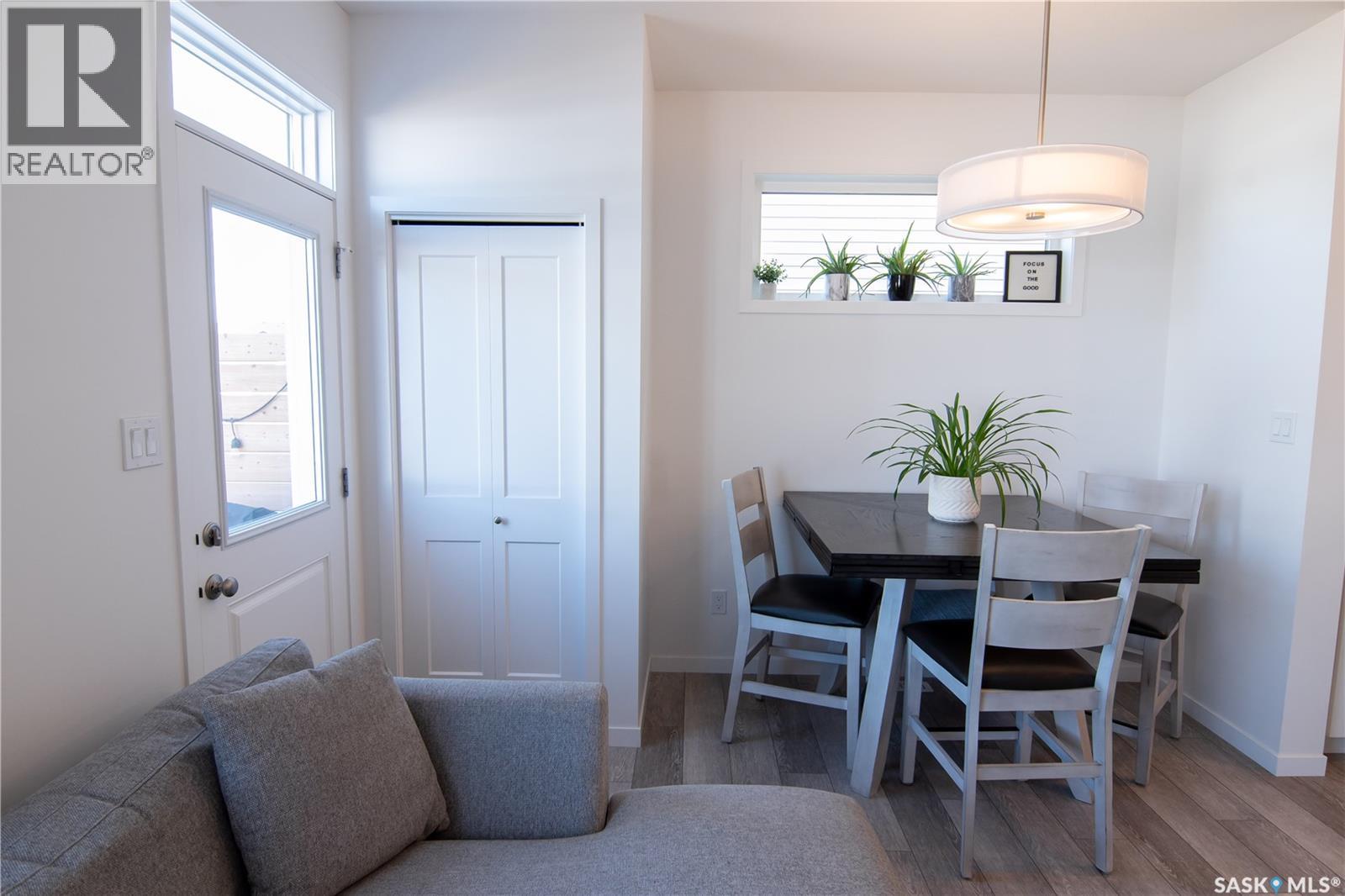 5148 Buckingham Drive E, Regina, Saskatchewan  S4V 3W2 - Photo 7 - SK050335