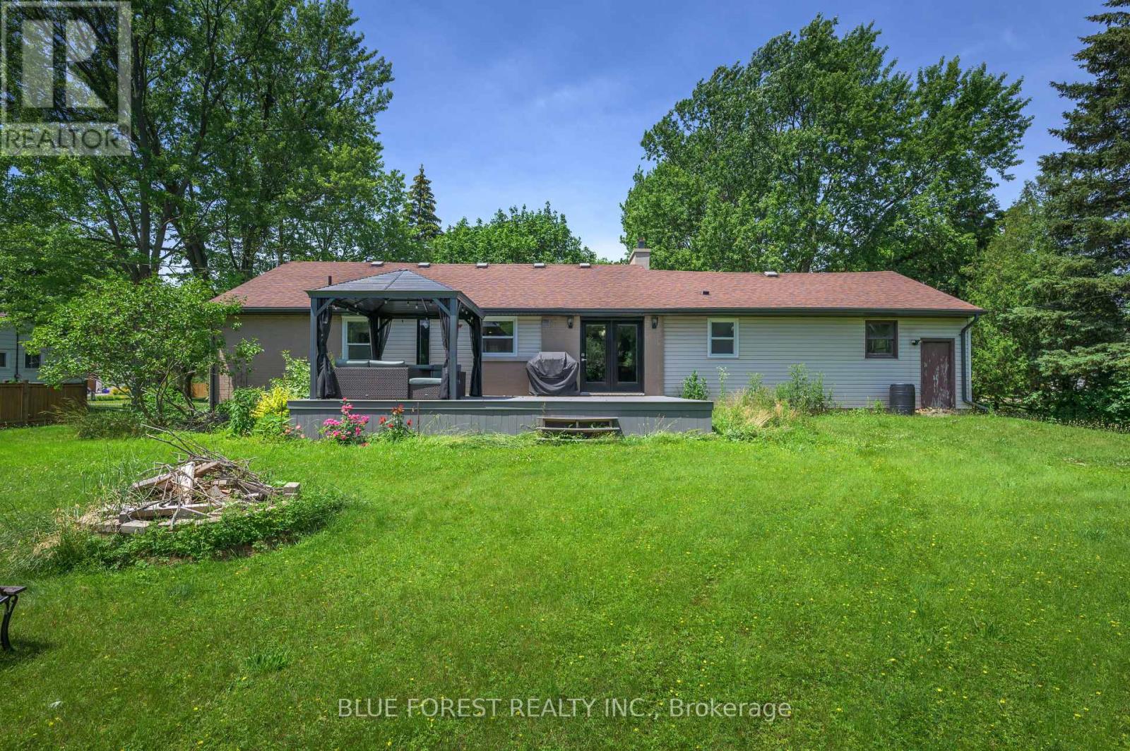 966 Glenbanner Road, London South (South Y), Ontario  N6E 1N2 - Photo 35 - X13864096