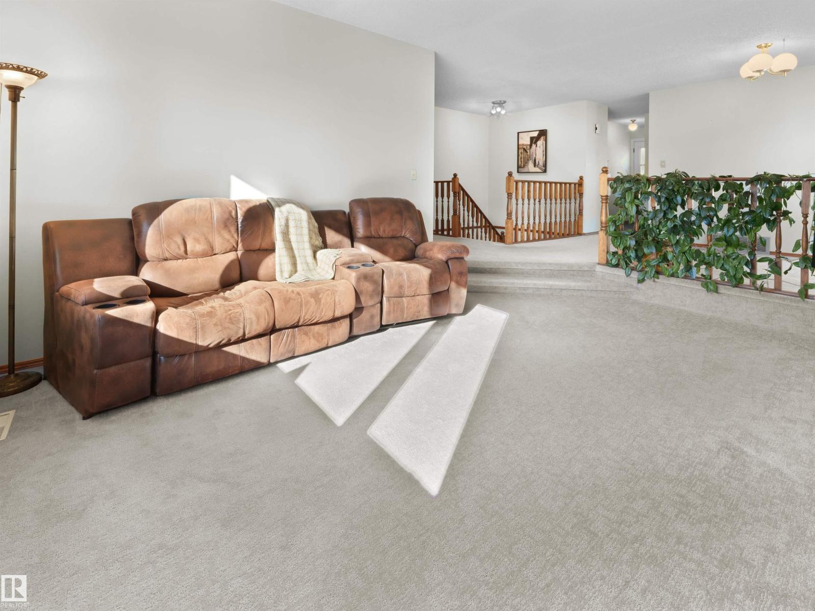 18528 98 Av Nw, Edmonton, Alberta  T5T 3J5 - Photo 6 - E4511620