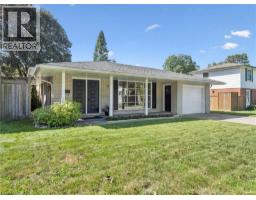 35 CROSBY Drive, Kitchener, Ontario