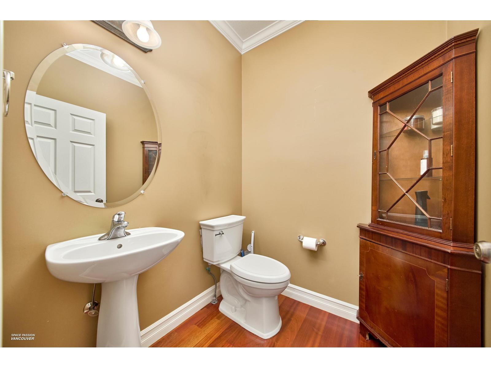 15527 37a Avenue, Surrey, British Columbia  V3Z 0H6 - Photo 11 - R3171504