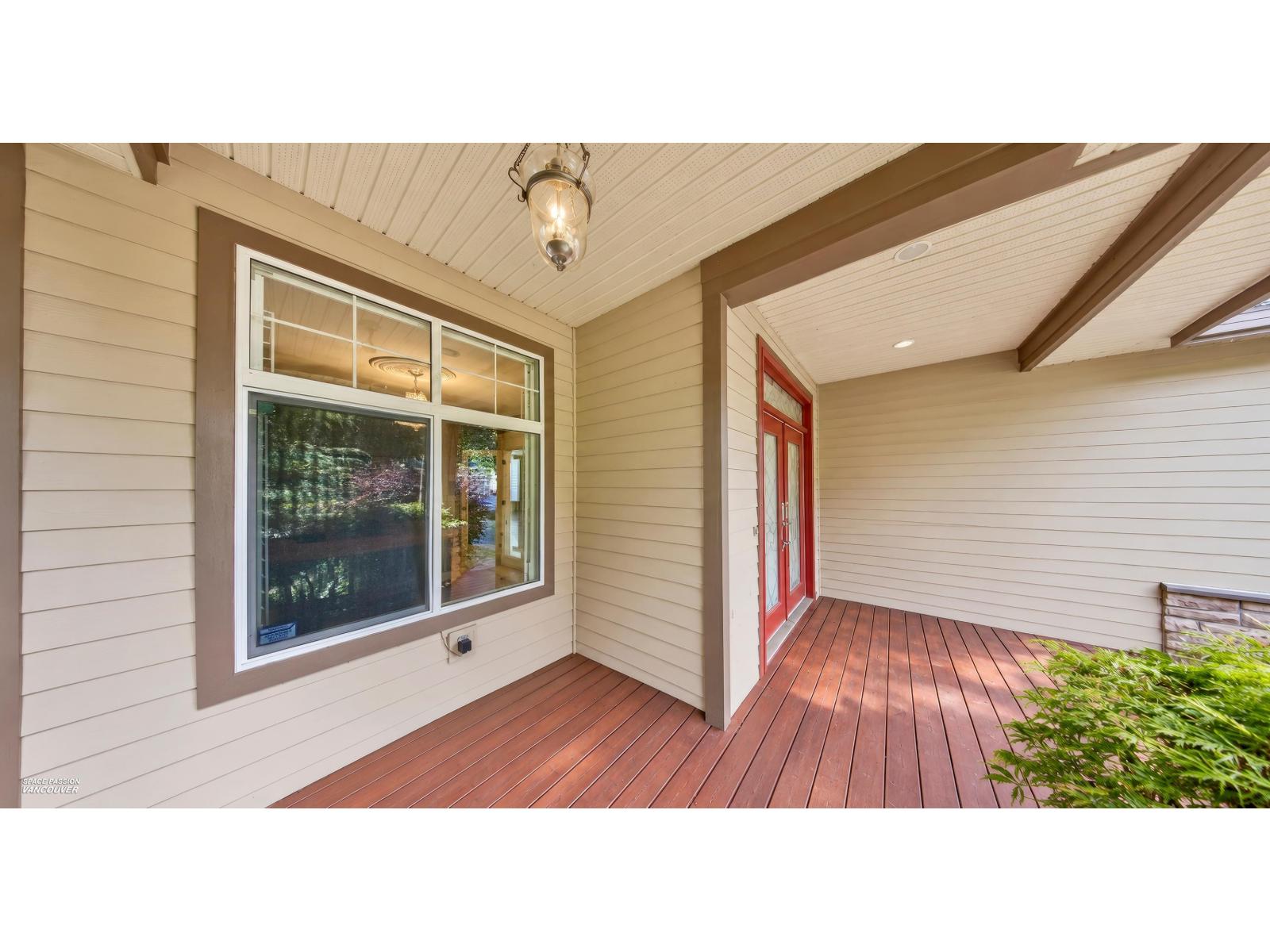 15527 37a Avenue, Surrey, British Columbia  V3Z 0H6 - Photo 9 - R3171504