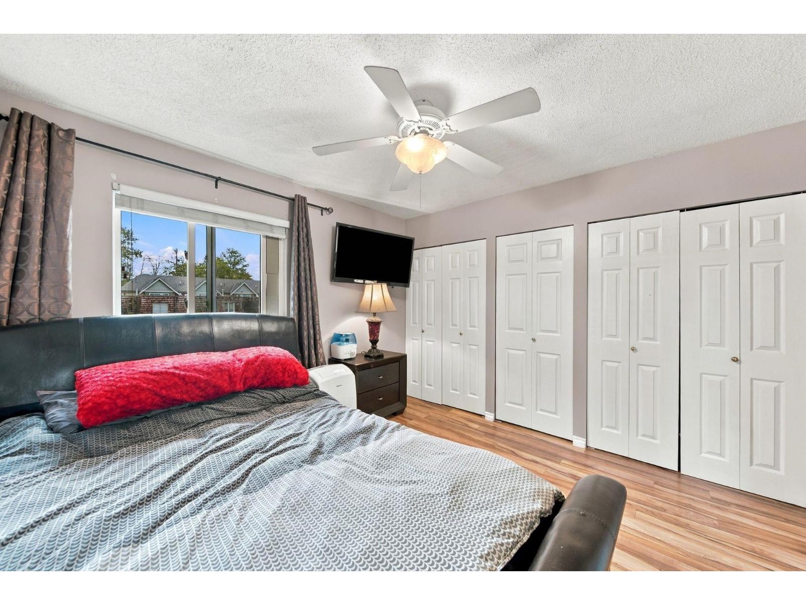 16 11735 89A AVENUE