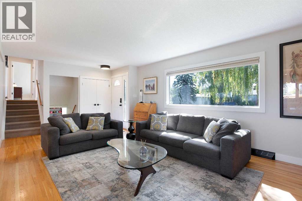 728 71 Avenue SW, Calgary, Alberta  T2V 0R4 - Photo 7 - A2349122