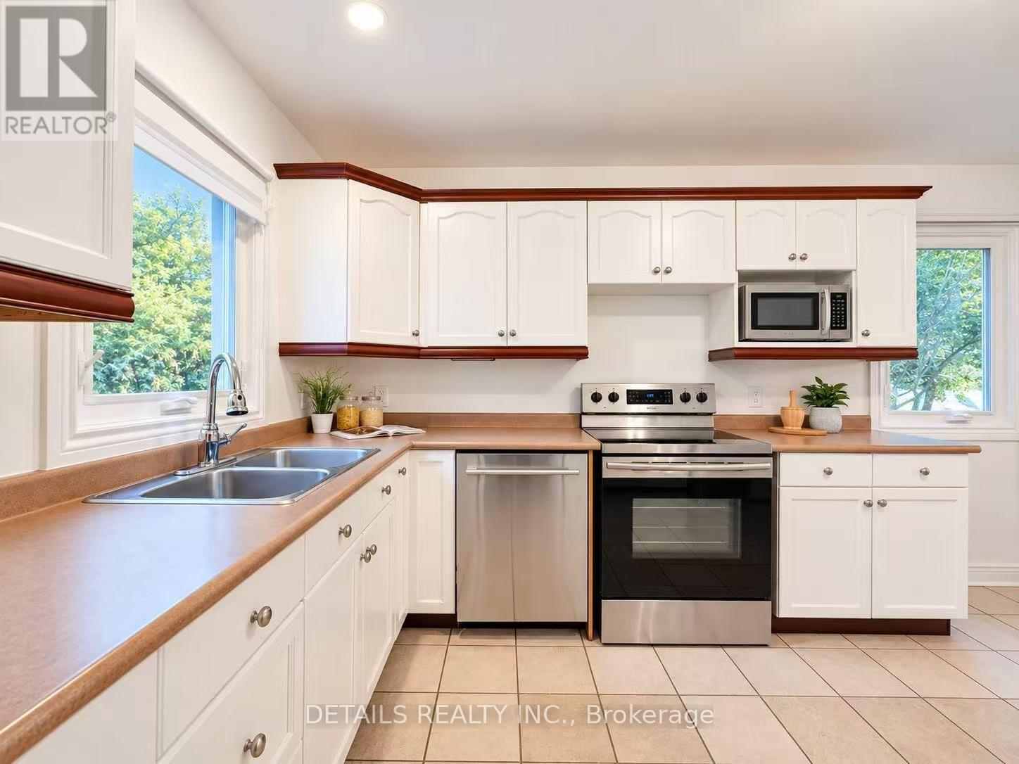 3021 Richmond Road, Ottawa, Ontario  K2B 6S6 - Photo 11 - X13864076