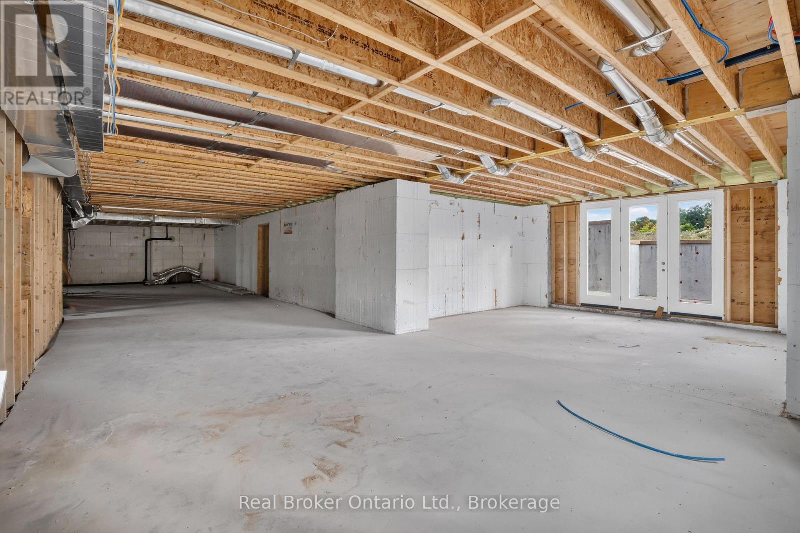 1 Meadowlark Way, Clearview, Ontario  L9Y 0K1 - Photo 33 - S13864112