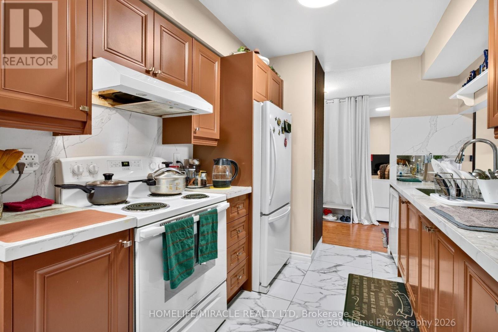 441 - 18 Mondeo Drive, Toronto (Dorset Park), Ontario  M1P 5C8 - Photo 18 - E13864078