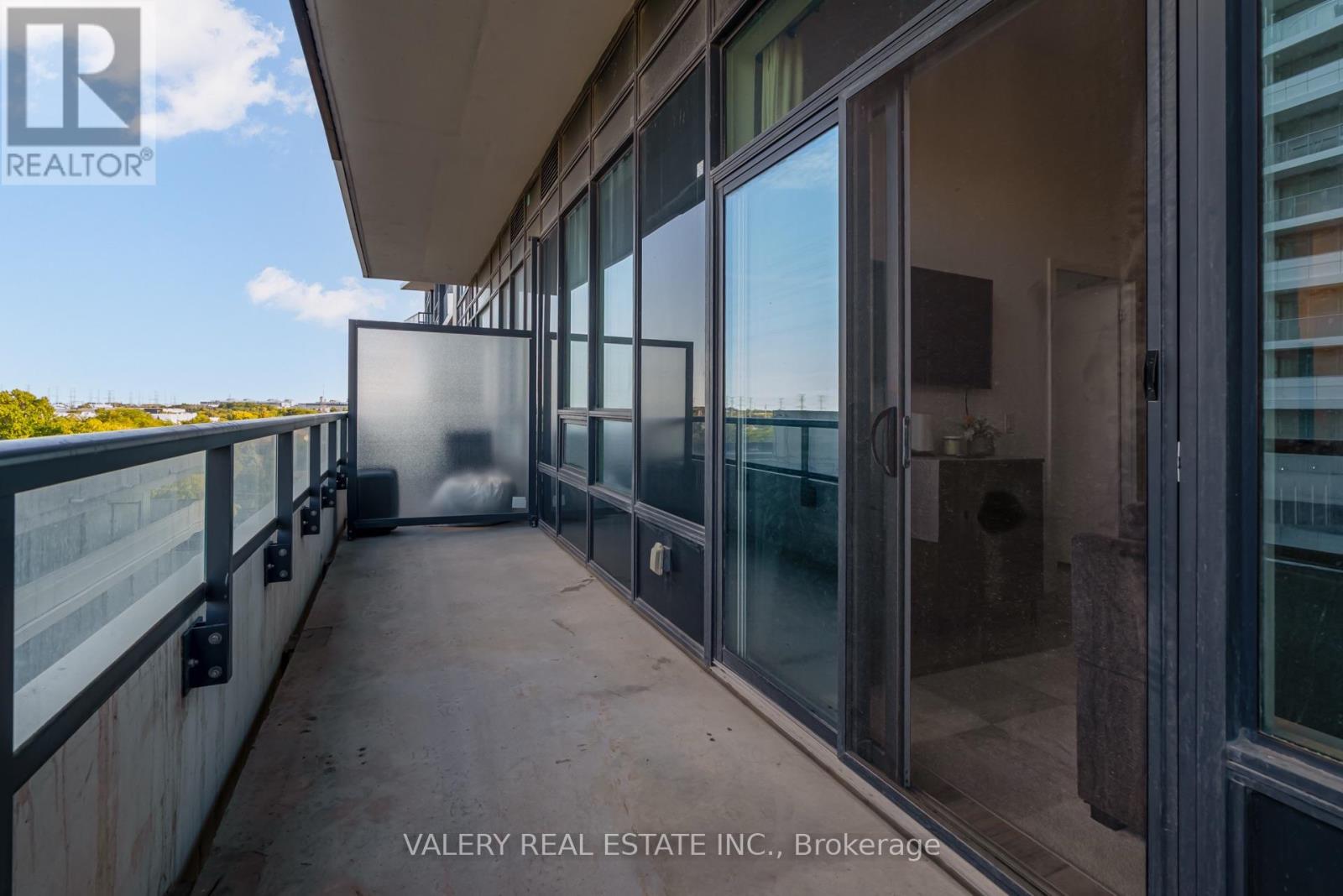 708 - 1480 Bayly Street, Pickering, Ontario  L1W 3R5 - Photo 9 - E13864086