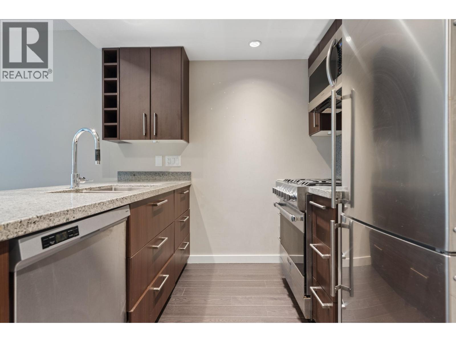 711 1708 Columbia Street, Vancouver, British Columbia  V5Y 0H7 - Photo 6 - R3172434