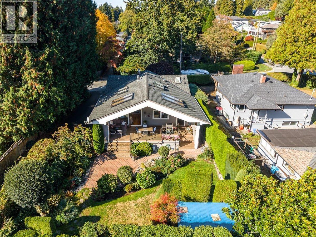 1160 14th Street, West Vancouver, British Columbia  V7T 2R7 - Photo 31 - R3172479