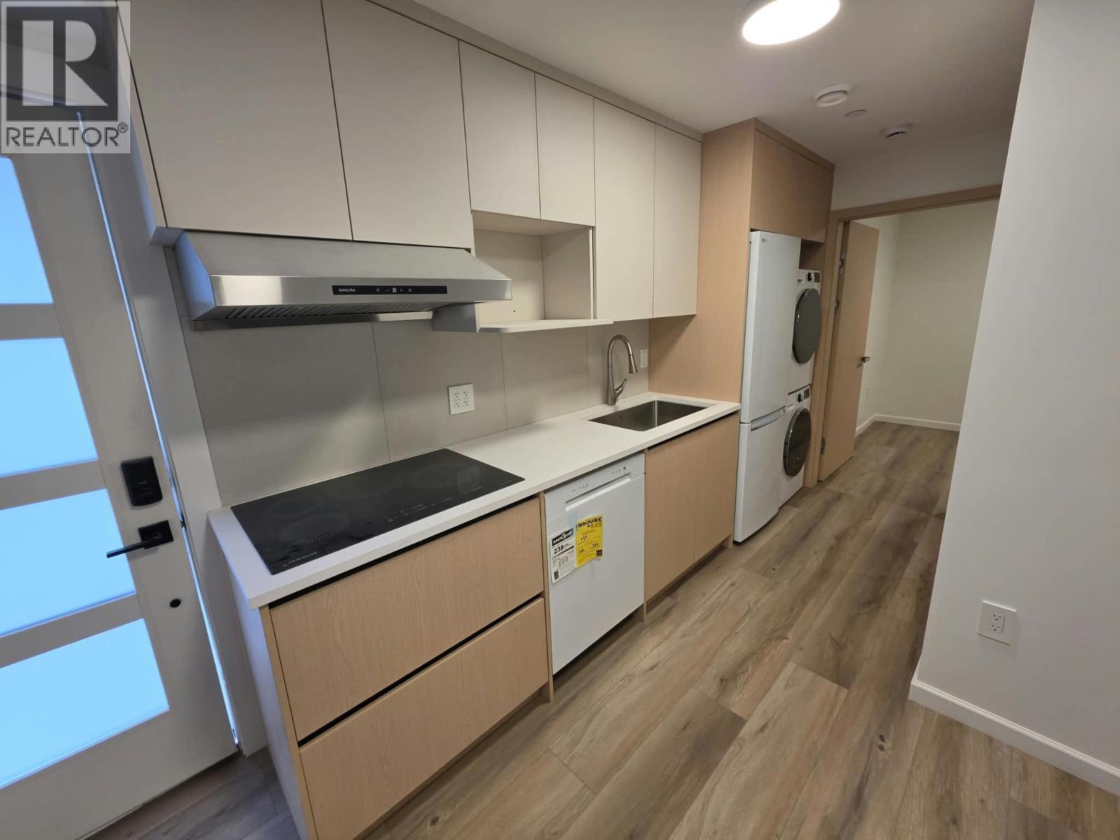 One Bedroom Basement-Xx W 63 Avenue, Vancouver, British Columbia  V5X 2H6 - Photo 2 - R3172452