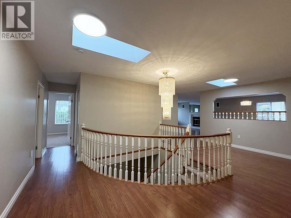 Upper 5225 Canada Way, Burnaby, British Columbia  V5E 3N4 - Photo 13 - R3172481