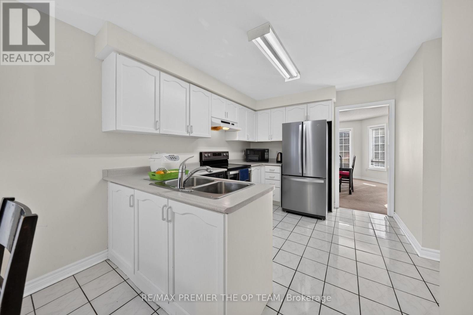 151 Stellick Avenue, Newmarket, Ontario  L3X 1T4 - Photo 14 - N13864082