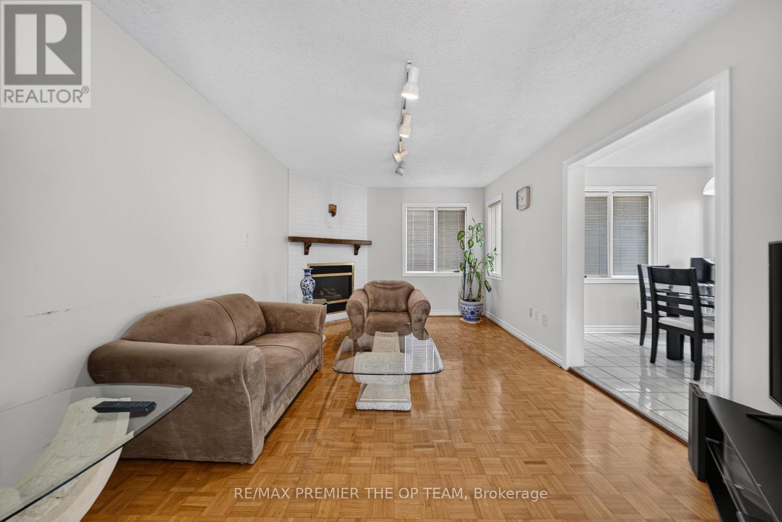 151 Stellick Avenue, Newmarket, Ontario  L3X 1T4 - Photo 19 - N13864082