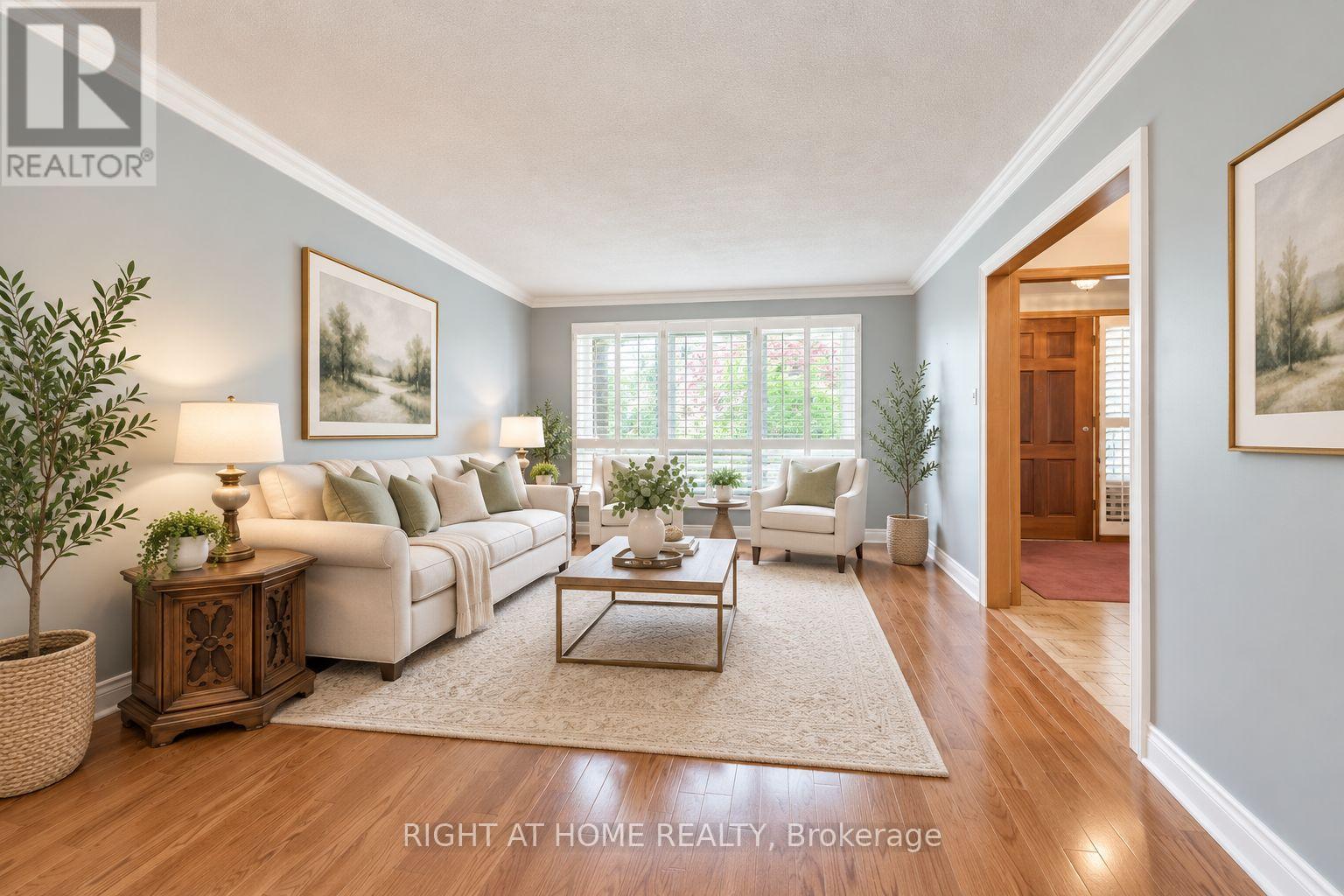 11 Timber Lane, Vaughan, Ontario  L4L 3J6 - Photo 9 - N13864122