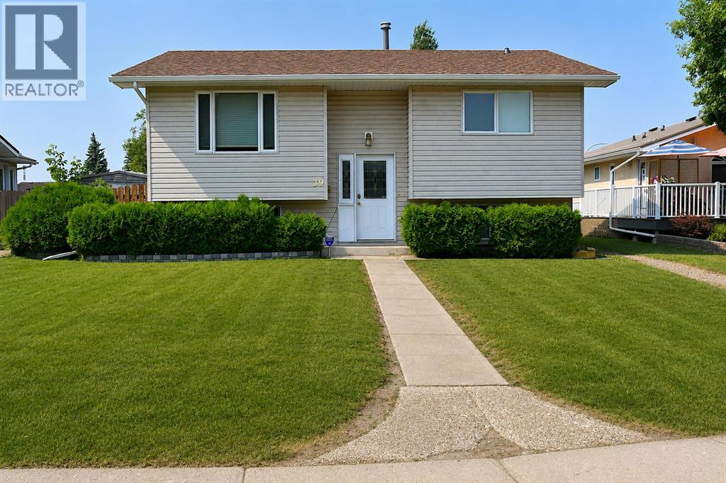 39 Chinook Road W