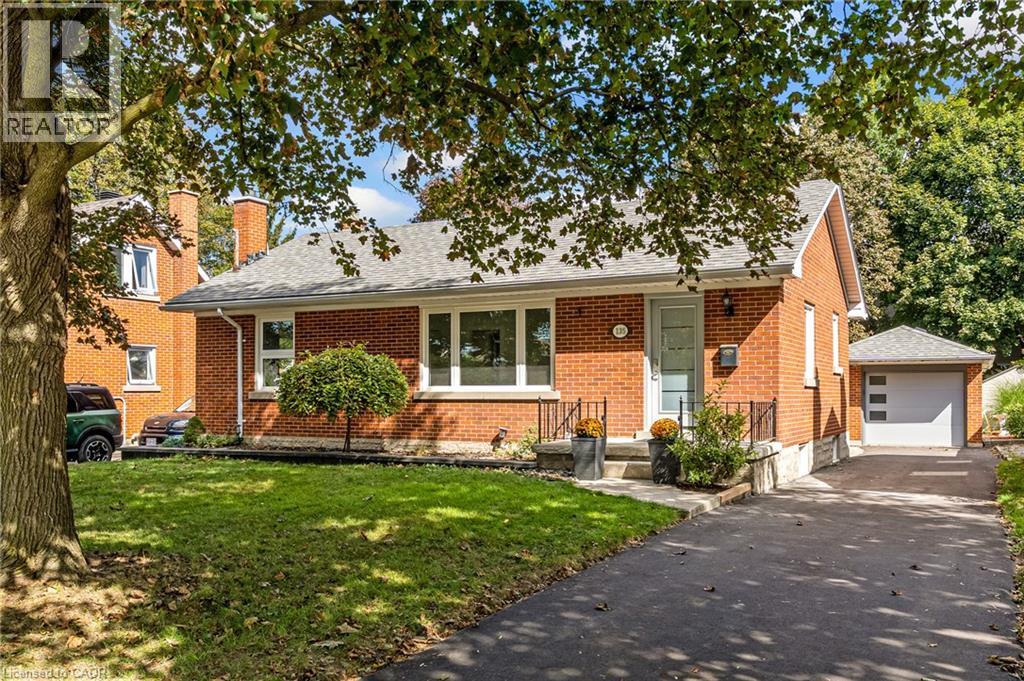 135 PATRICIA Avenue, Kitchener, Ontario