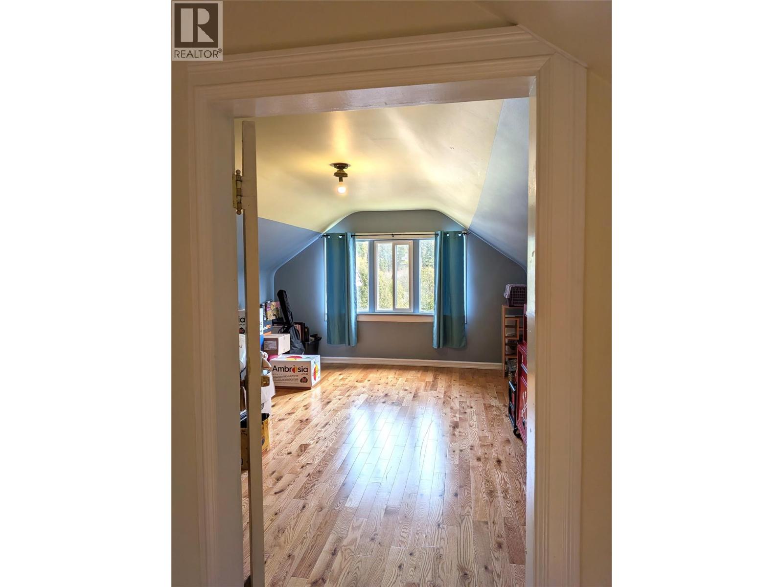 2066 Caughlin Road, Fruitvale, British Columbia V0G 1L1 - Photo 38 - 10395822