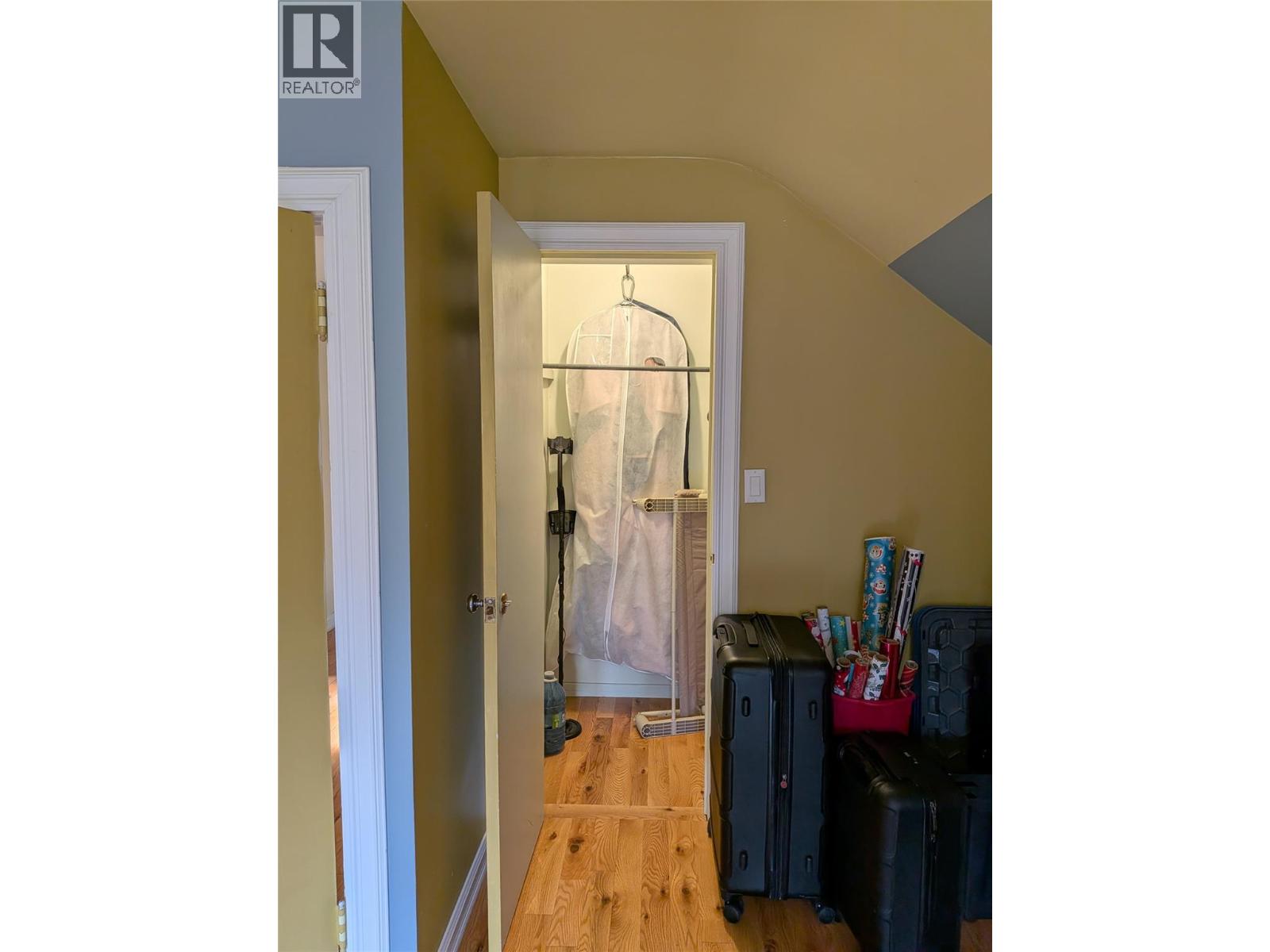 2066 Caughlin Road, Fruitvale, British Columbia V0G 1L1 - Photo 39 - 10395822