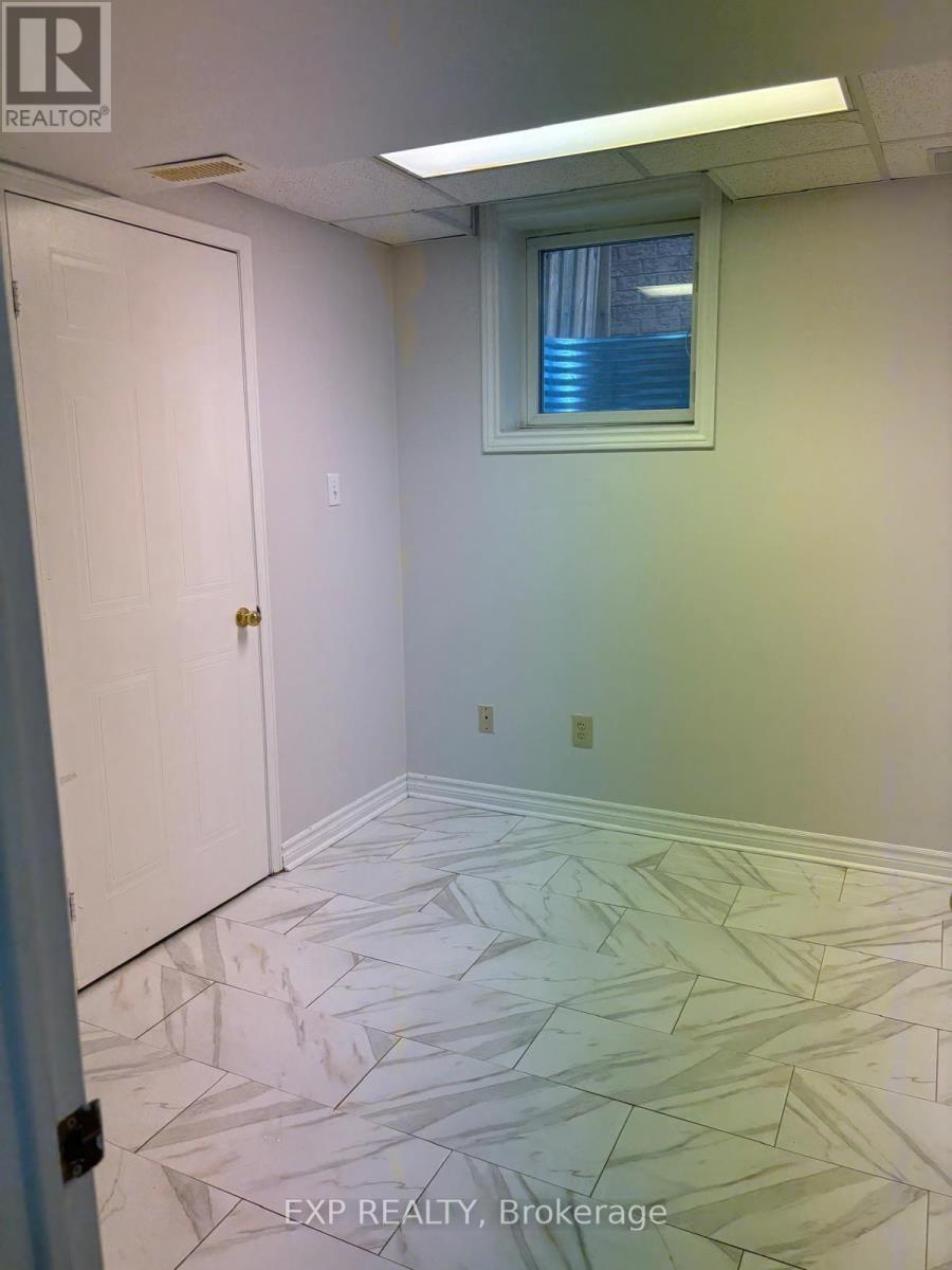 Lower Level - Bsmnt Only - 5243 Heatherleigh Avenue, Mississauga, Ontario  L5V 2A1 - Photo 20 - W13864102