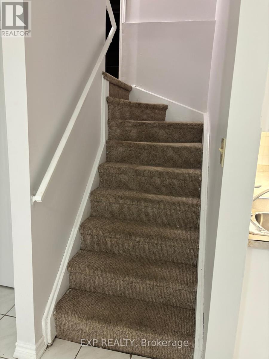 Lower Level - Bsmnt Only - 5243 Heatherleigh Avenue, Mississauga, Ontario  L5V 2A1 - Photo 7 - W13864102