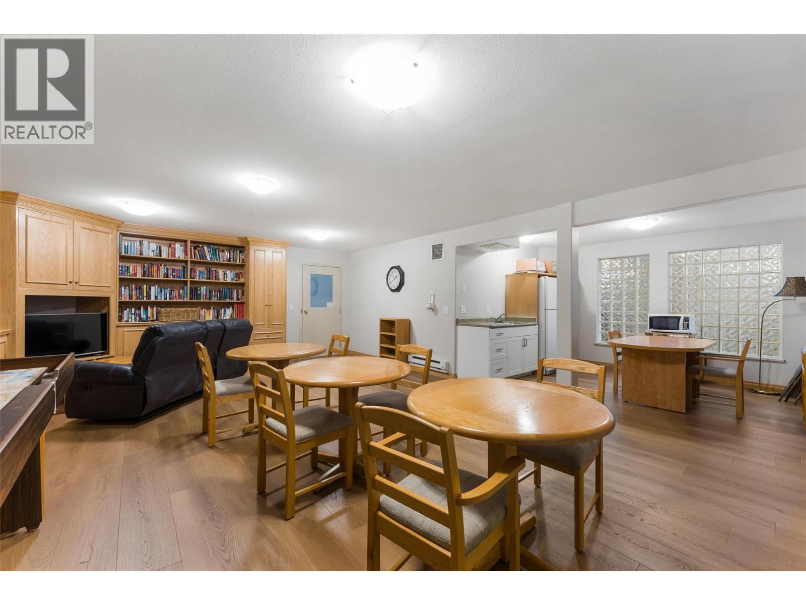 1950 Durnin Road Unit# 102