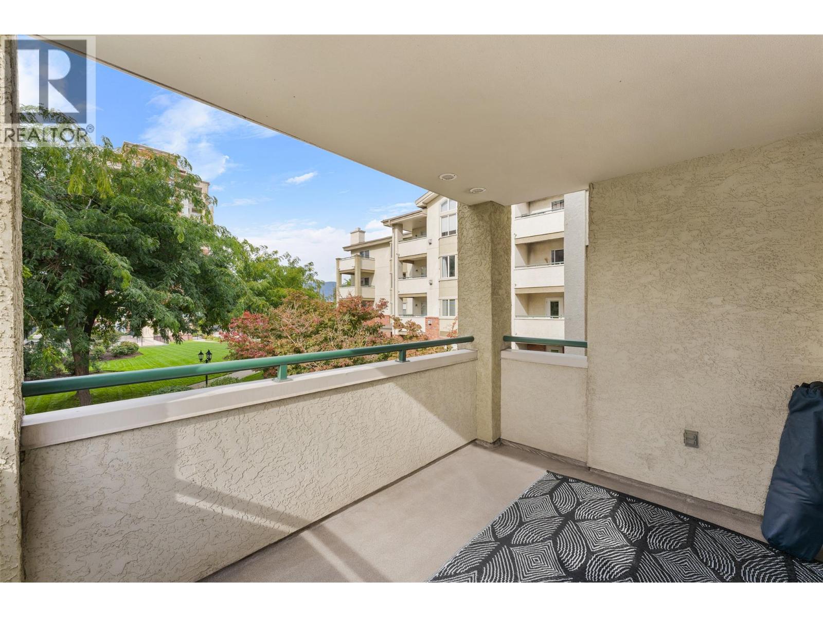 1950 Durnin Road Unit# 102