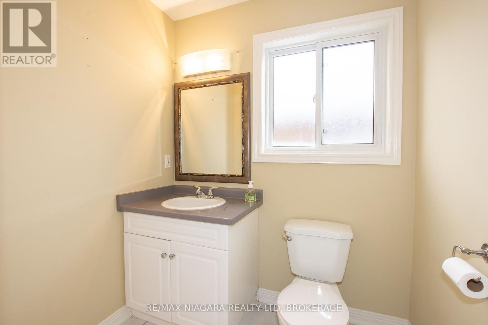 3417 Michelle Court, Niagara Falls, Ontario  L2H 3E7 - Photo 13 - X13862556
