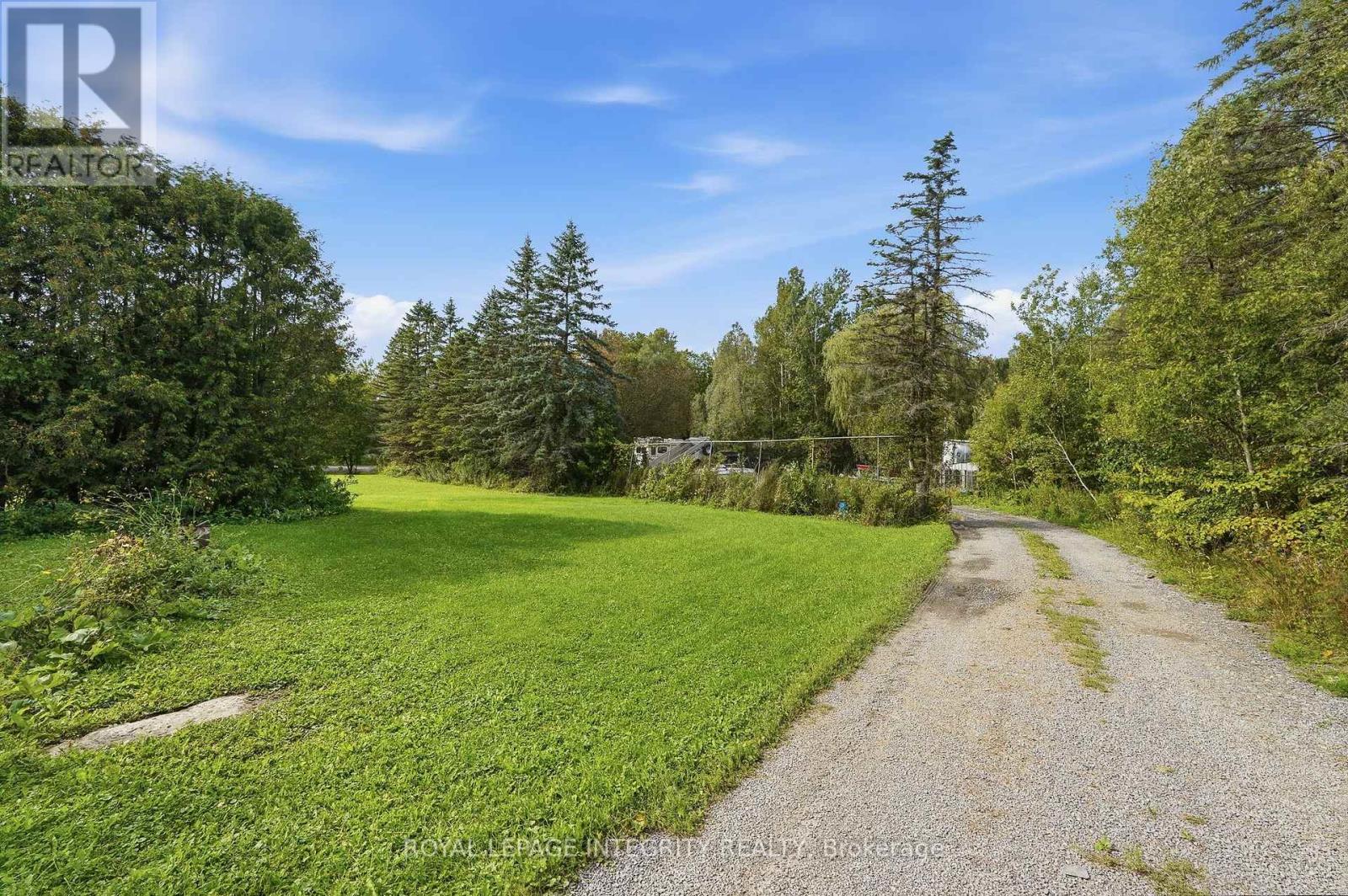 4417 Navan Road, Ottawa, Ontario  K4B 1H9 - Photo 4 - X13864216
