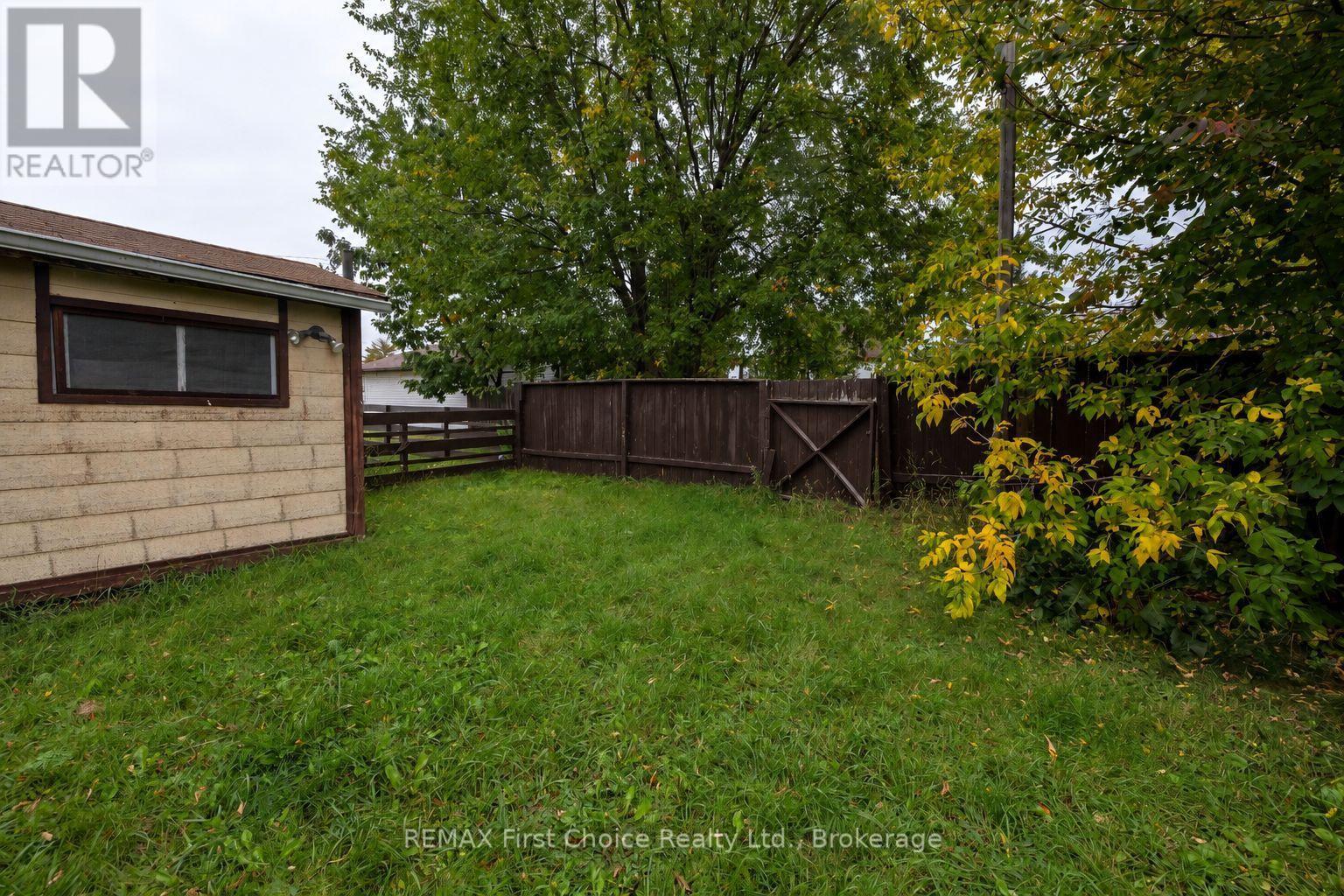 84 Penfold Street, Thunder Bay, Ontario  P7A 3J9 - Photo 22 - X13864290