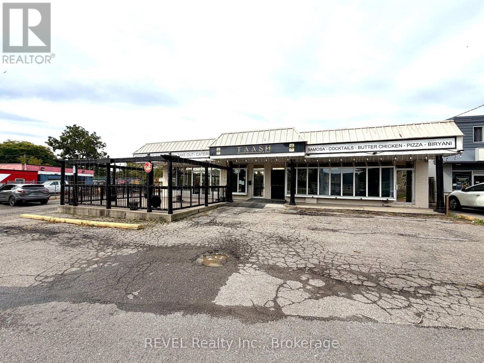 547-549 Ontario Street, St. Catharines, Ontario  L2N 4N4 - Photo 16 - X13864418