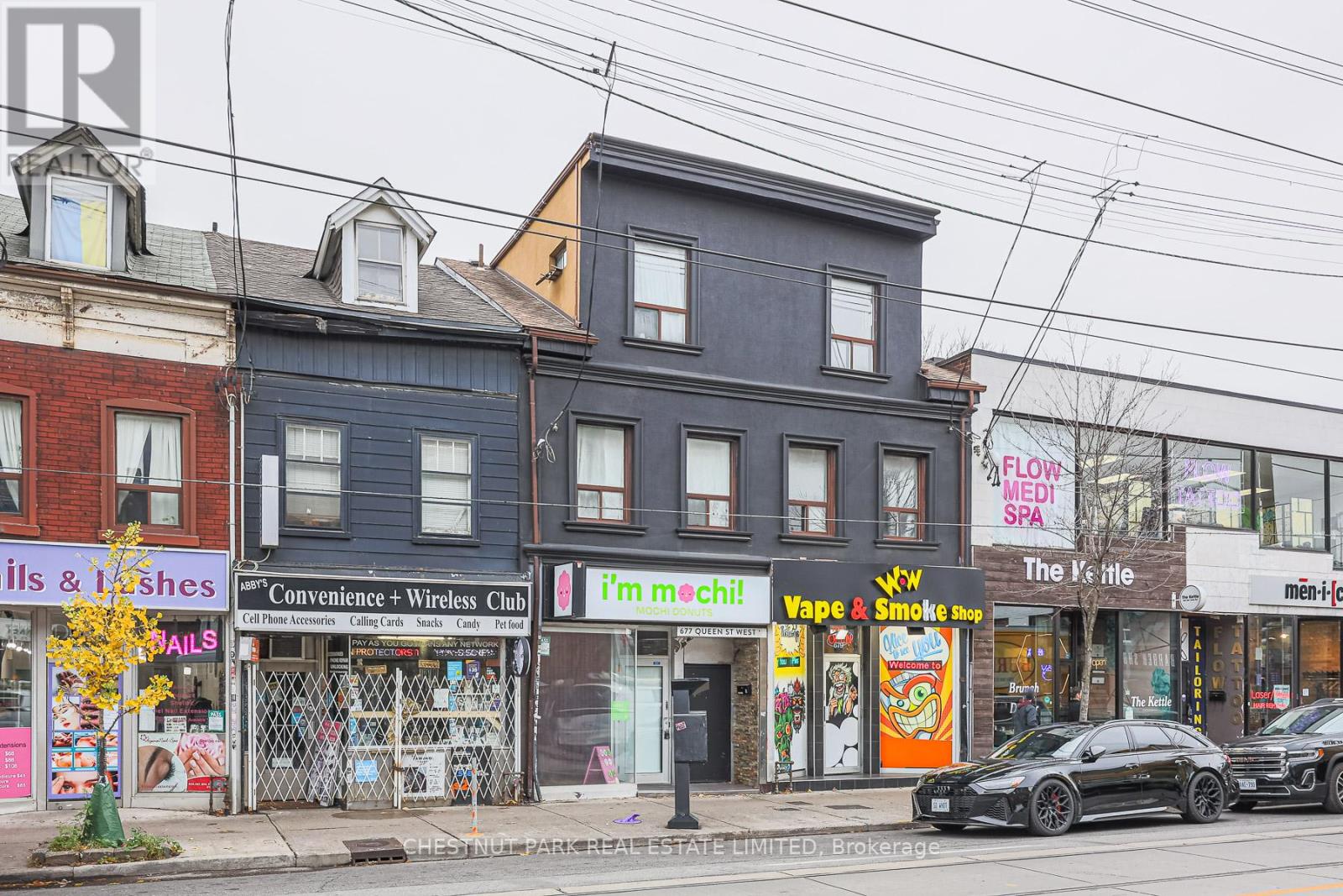 2 - 677 QUEEN STREET W