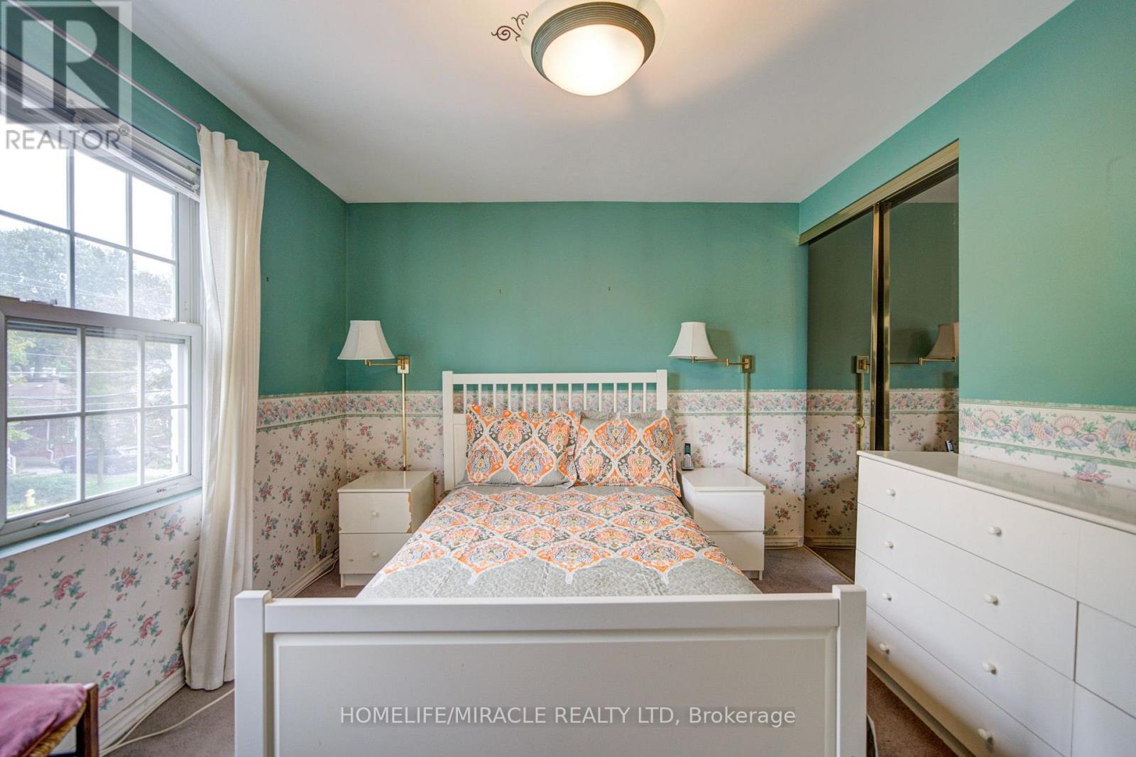 36 Valhalla Boulevard, Toronto, Ontario  M1N 3B3 - Photo 34 - E13864214