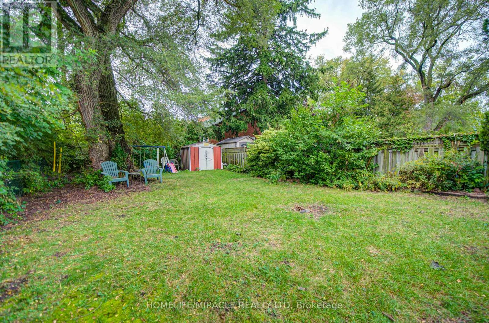 36 Valhalla Boulevard, Toronto, Ontario  M1N 3B3 - Photo 49 - E13864214