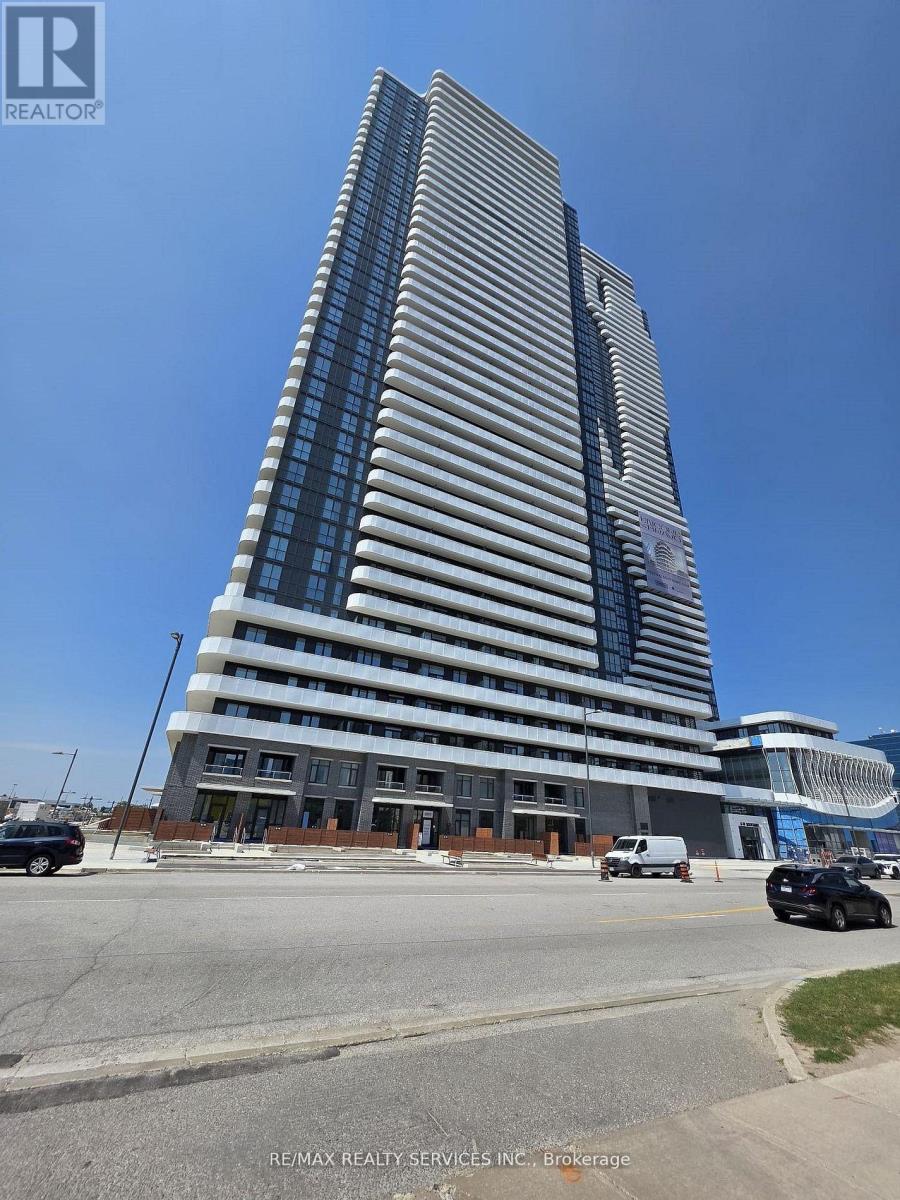 1708 - 8 INTERCHANGE WAY, Vaughan, Ontario