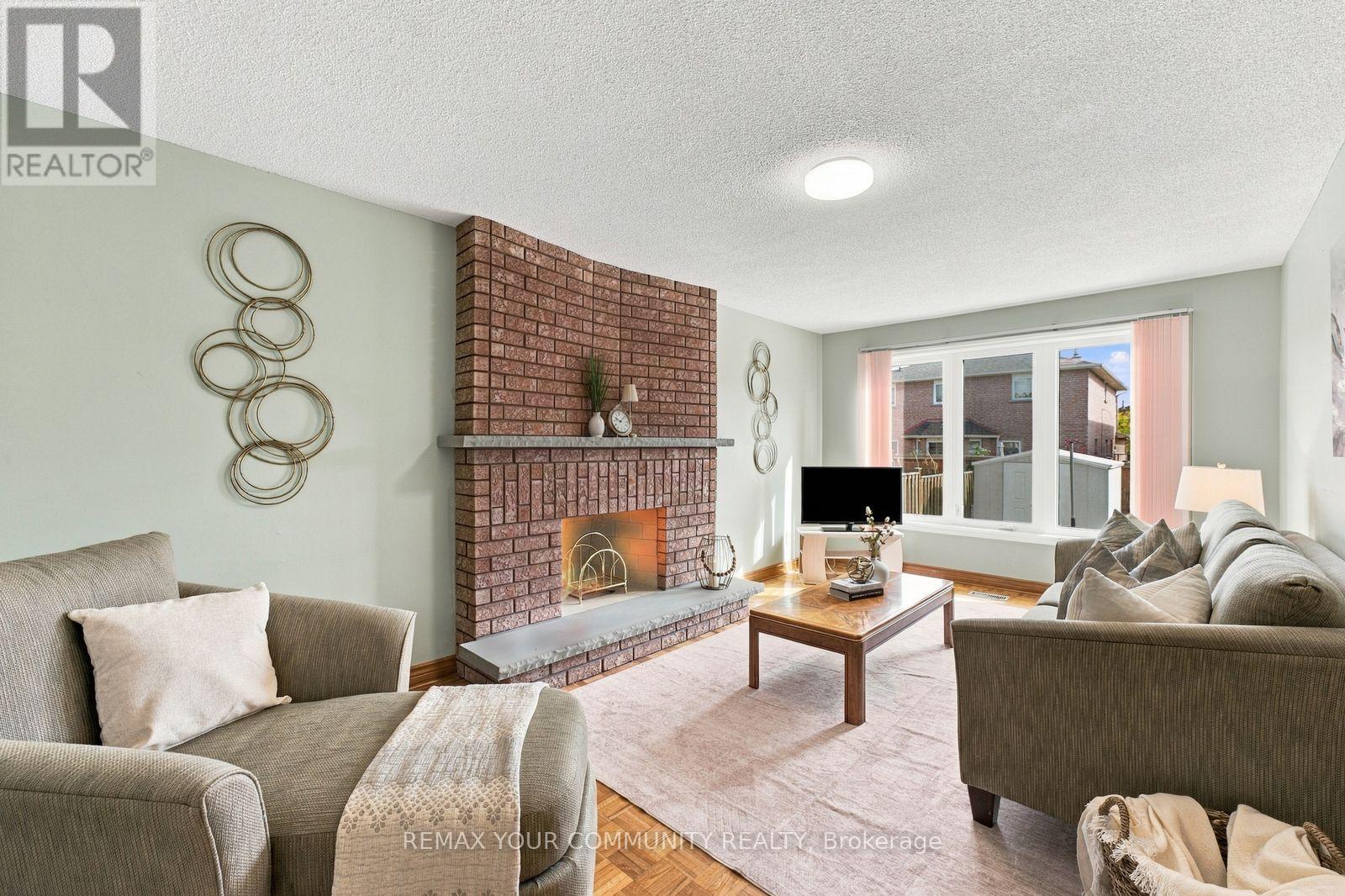 49 Trevor Street, Vaughan, Ontario  L4L 7S6 - Photo 19 - N13864350