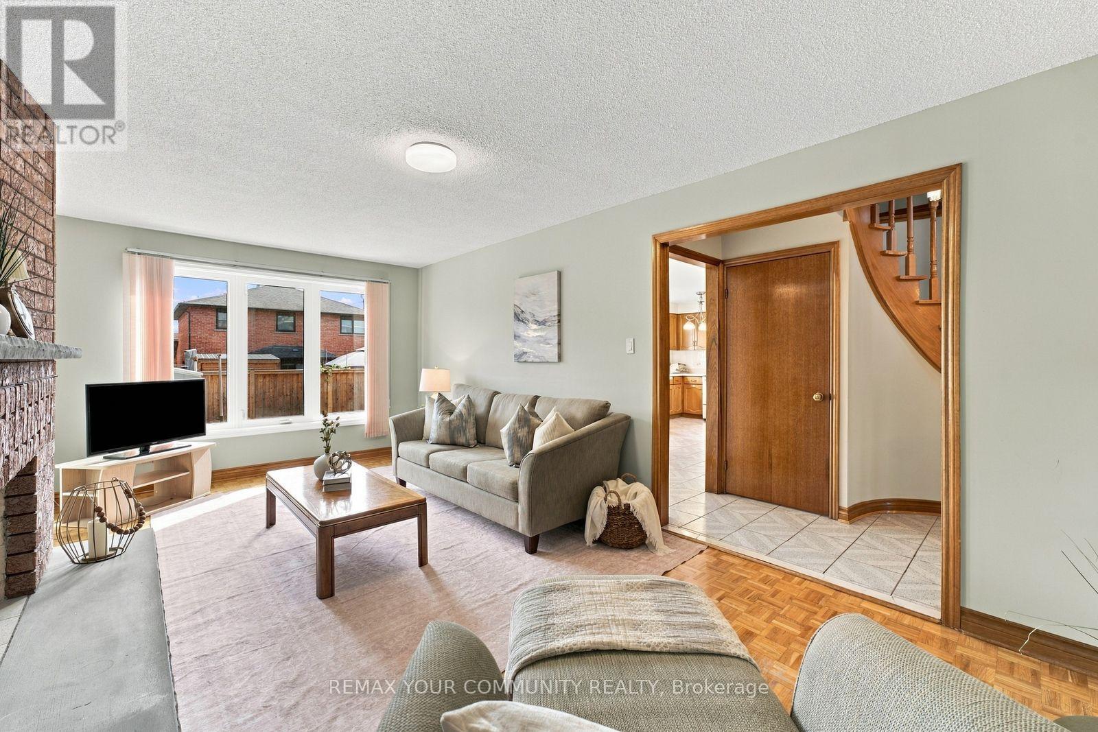 49 Trevor Street, Vaughan, Ontario  L4L 7S6 - Photo 20 - N13864350